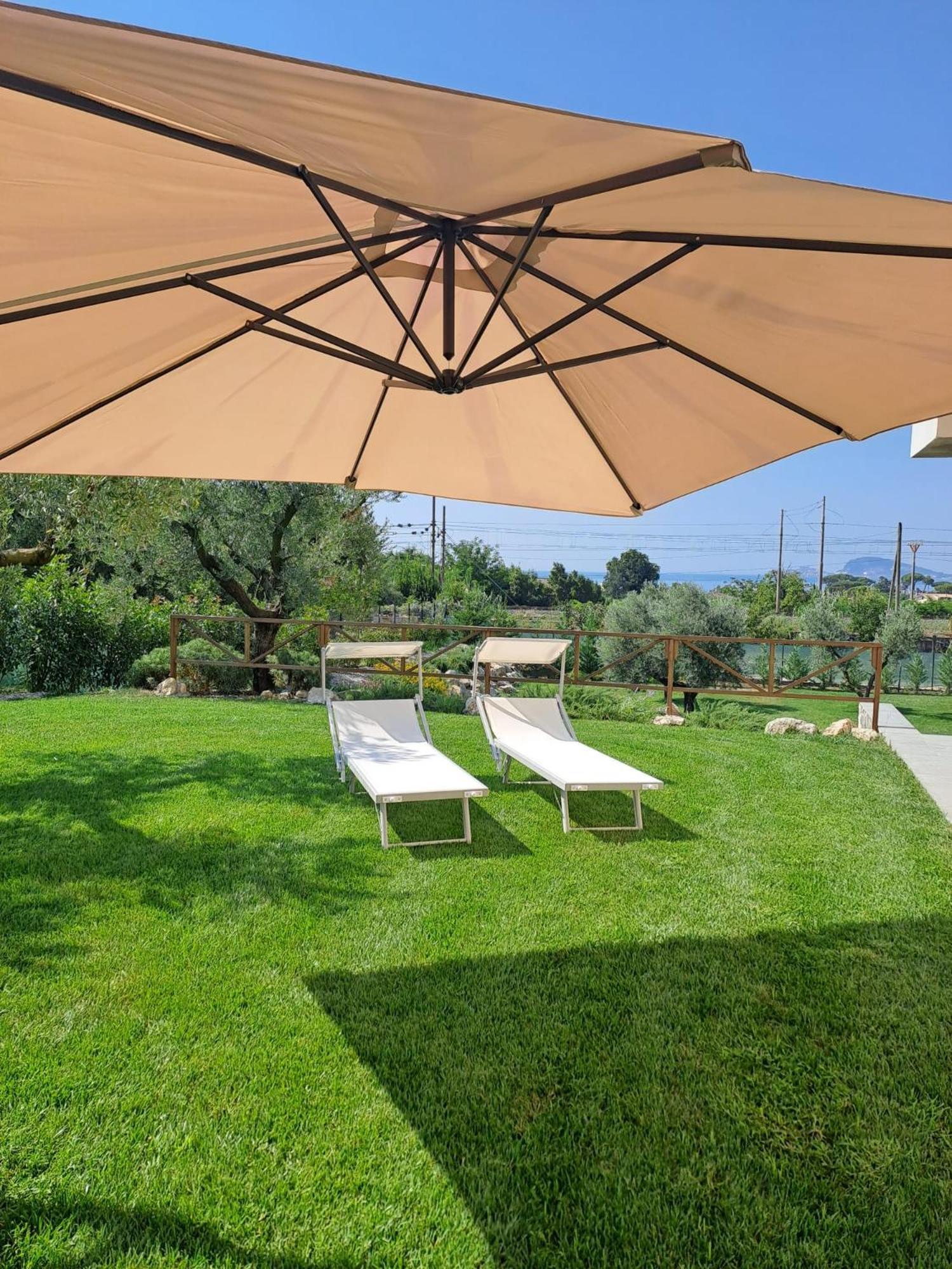 Bed & Breakfast La Campagna Di Peppe E Tullia Bed & Breakfast Formia Exterior photo